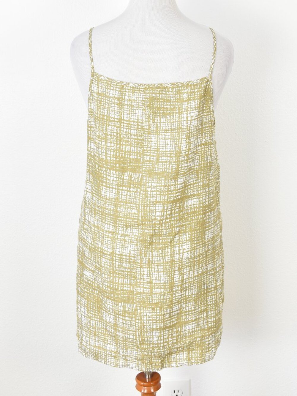 Reformation Kienna Linen Dress in Burlap - L - Picture 7 of 10